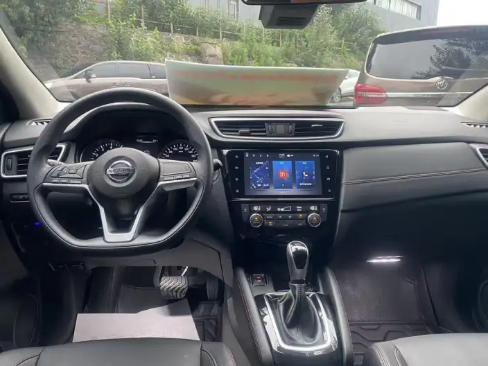 Nissan Qashqai 2022 Model 2.0L XV Smart Edition – фото 10