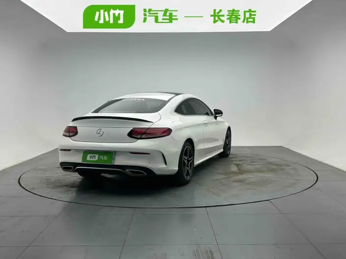 Mercedes-Benz C-Class Imported 2022 Model C 200 Coupe – фото 5