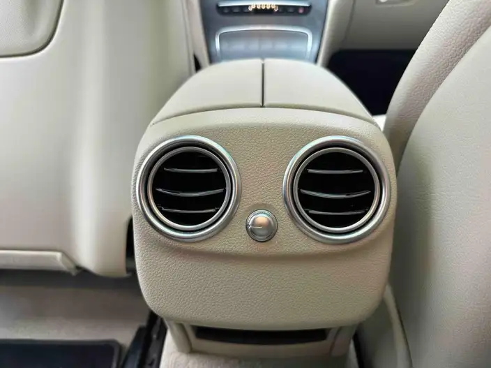 Mercedes-Benz C-Class Imported 2022 Model C 200 Coupe – фото 10