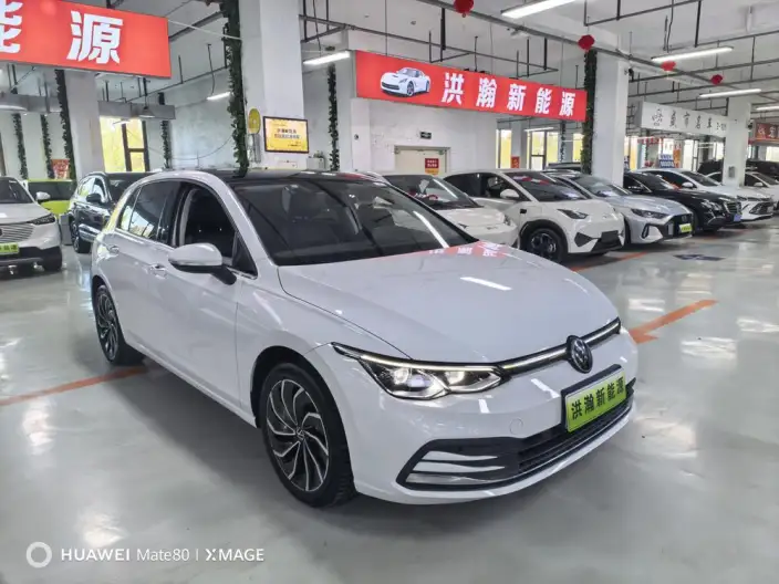 Volkswagen Golf 2021 Model 280TSI DSG Pro – фото 3