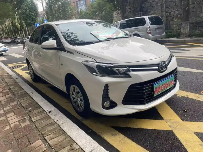 Toyota Vios 2022 Model 1.5L CVT 20th Anniversary Memorial Edition – фото 3