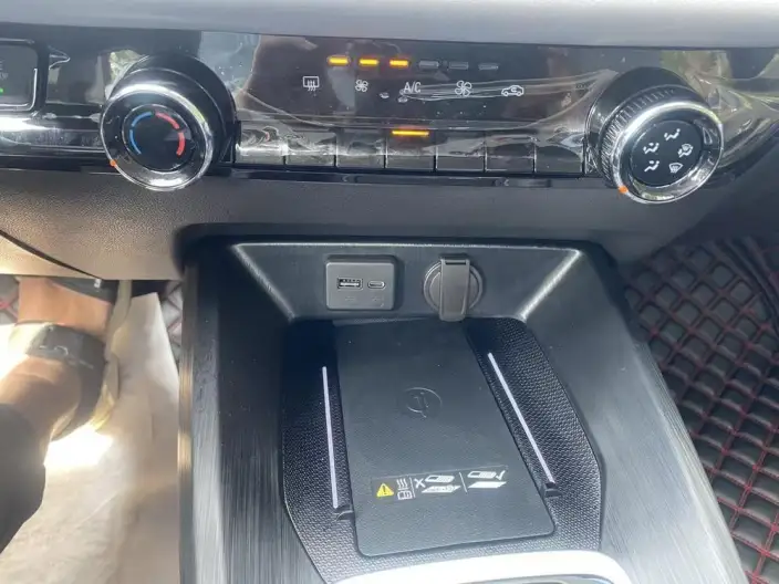 Chevrolet Corolla 2023 Model 1.5L DCT Yuexiang Edition – фото 10