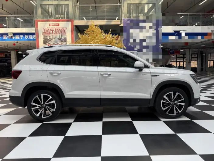 Volkswagen Tharu 2022 Model 280TSI 2WD Deluxe Edition – фото 8