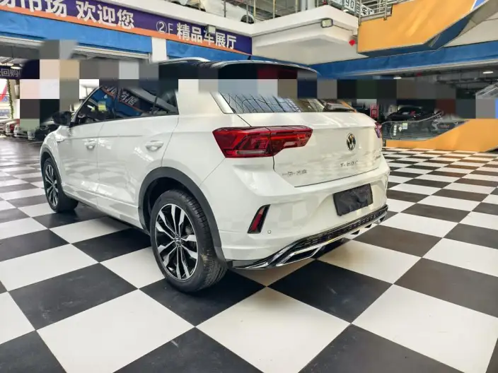 Volkswagen T-Roc 2021 Model Facelift 280TSI DSG 2WD R-Line Pro Zhilian Edition – фото 5