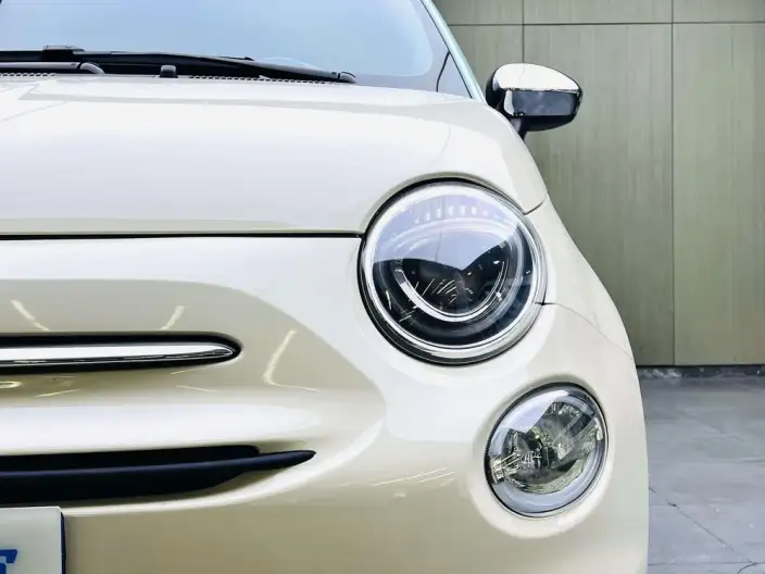 Fiat 500 2023 Model 1.4L Automatic Qian Drive 4 seat Parallel Imported – фото 7
