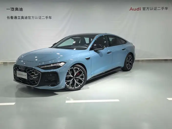 Audi A5 L Sportback 2026 Model 2.0TFSI 150kW Smart Edition quattro Model – фото 1
