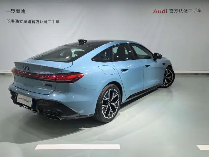 Audi A5 L Sportback 2026 Model 2.0TFSI 150kW Smart Edition quattro Model – фото 4