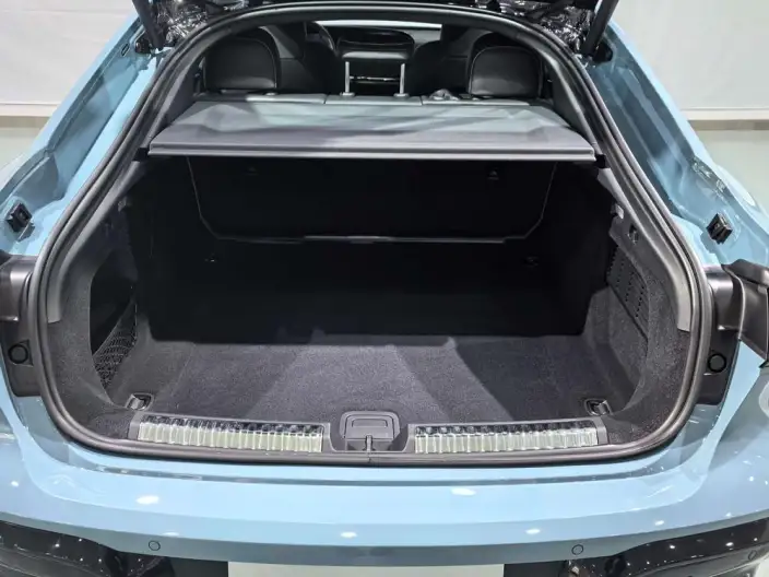 Audi A5 L Sportback 2026 Model 2.0TFSI 150kW Smart Edition quattro Model – фото 10
