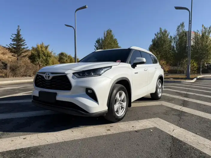 Toyota Highlander 2023 Model Hybrid 2.5L 2WD Elite Edition 5 seat – фото 1