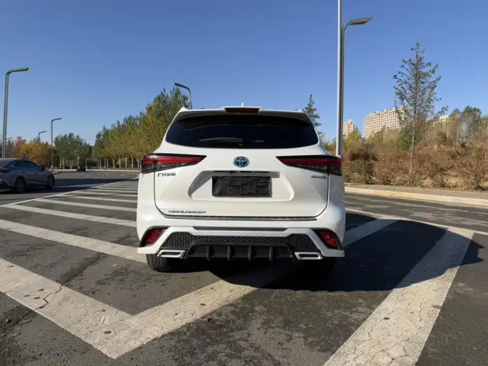 Toyota Highlander 2023 Model Hybrid 2.5L 2WD Elite Edition 5 seat – фото 5