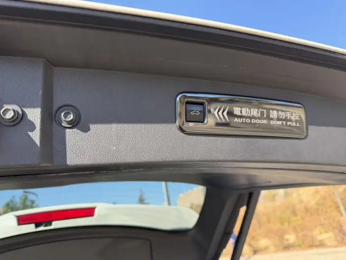 Toyota Highlander 2023 Model Hybrid 2.5L 2WD Elite Edition 5 seat – фото 8