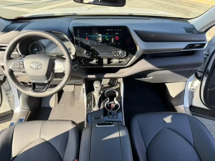 Toyota Highlander 2023 Model Hybrid 2.5L 2WD Elite Edition 5 seat – фото 10