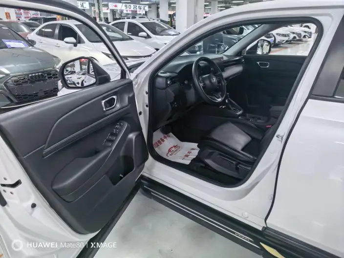 Honda Vezel 2023 Model 1.5L CVT Technology Edition – фото 10