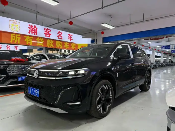 Talagon 2026 Model 450TSI 4WD Ultimate Edition 6 seat – фото 1