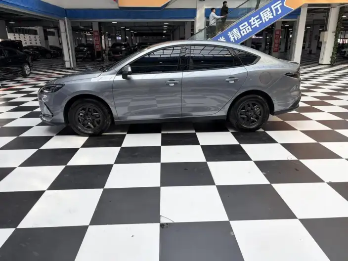 BYD Seal 05DM 2026 Model DM-i 128KM Luxury Model