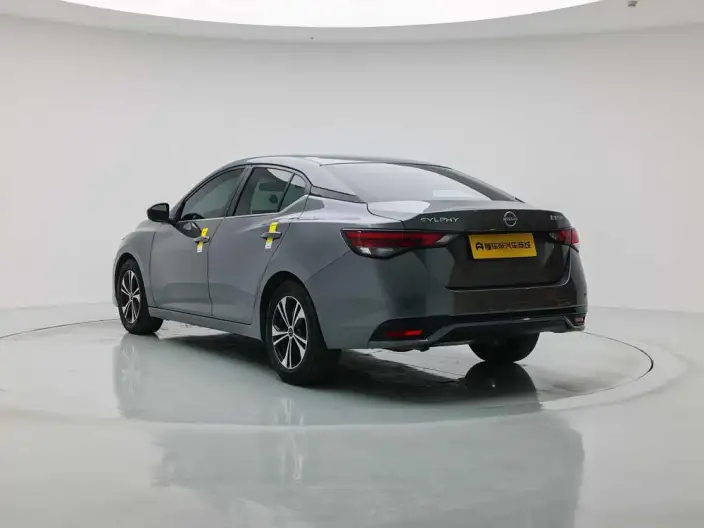 Nissan Sylphy 2023 Model 1.6L CVT Yuexiang Edition – фото 5