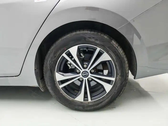 Nissan Sylphy 2023 Model 1.6L CVT Yuexiang Edition – фото 9