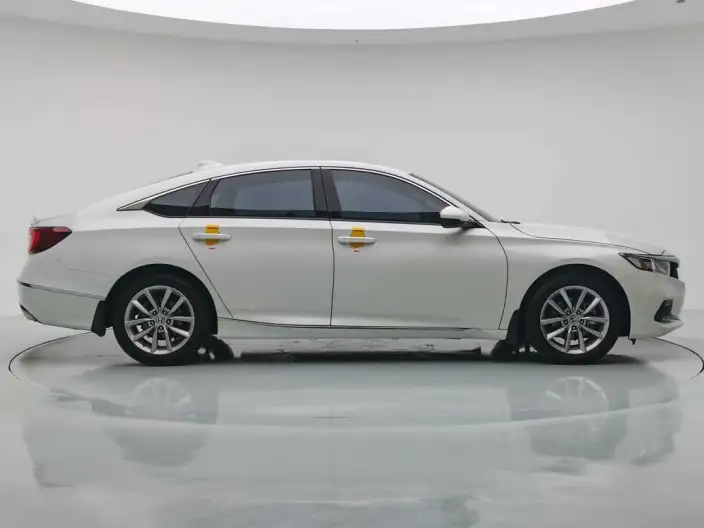 Honda Accord 2022 Model 260TURBO Deluxe Edition – фото 8