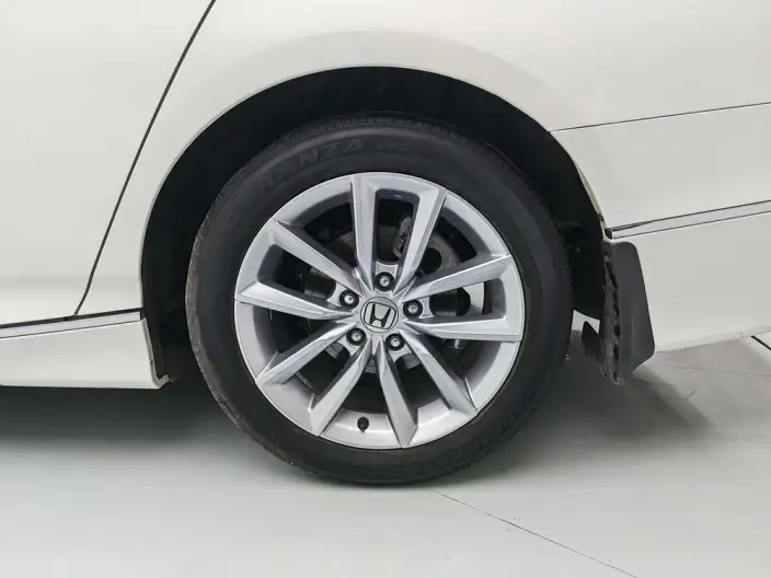 Honda Accord 2022 Model 260TURBO Deluxe Edition – фото 9