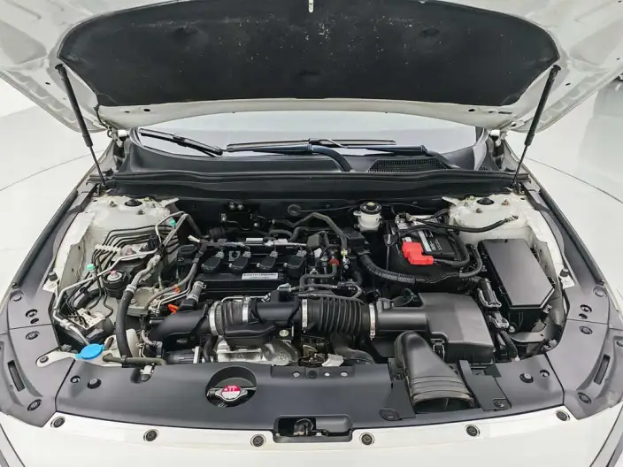 Honda Accord 2022 Model 260TURBO Deluxe Edition – фото 10
