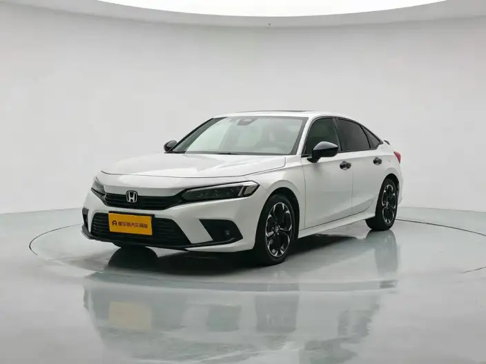 Honda Civic 2022 Model 240TURBO CVT Combustion Edition – фото 1