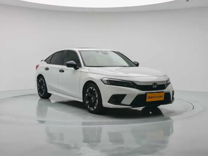 Honda Civic 2022 Model 240TURBO CVT Combustion Edition – фото 3