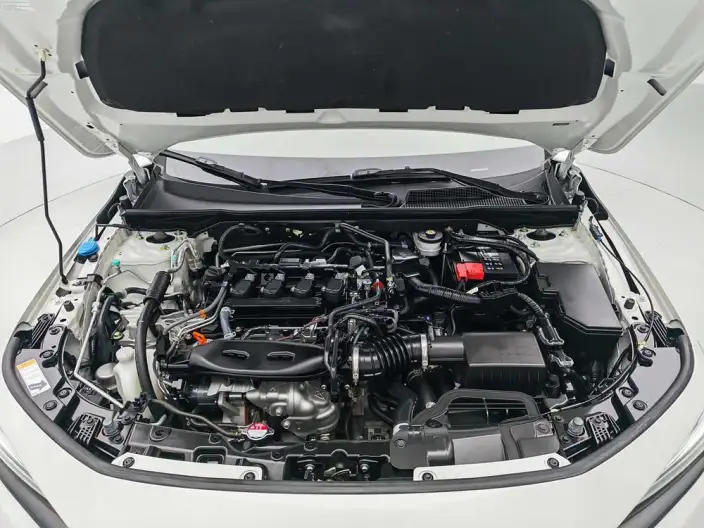 Honda Civic 2022 Model 240TURBO CVT Combustion Edition – фото 10
