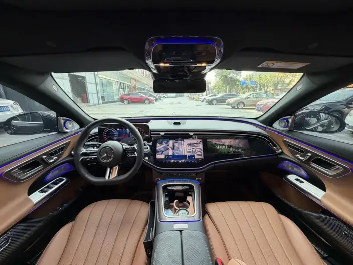 Mercedes-Benz E-Class 2024 Model E 300 L Noble Model sedan – фото 7