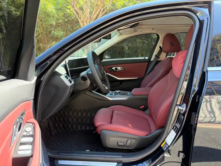 BMW i3 2026 Model Facelift eDrive35L – фото 8
