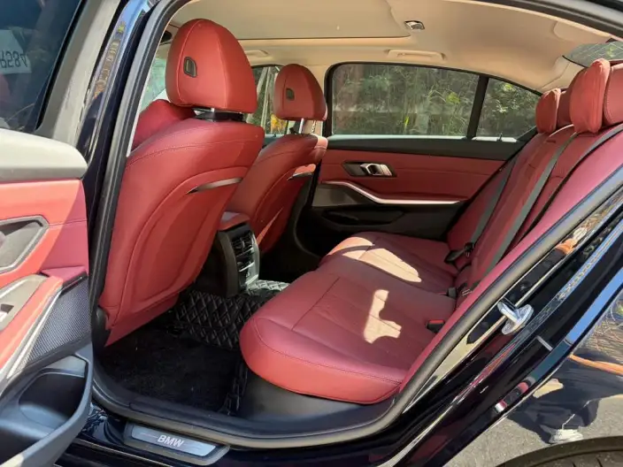 BMW i3 2026 Model Facelift eDrive35L – фото 9