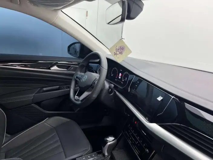 Volkswagen Passat 2024 Model 380TSI Elite Edition – фото 9