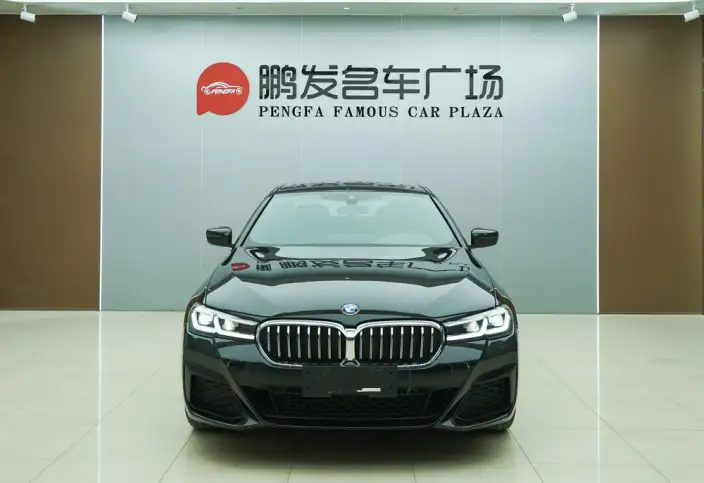 BMW 5 Series 2022 Model Facelift II 525Li M Sports Set – фото 2