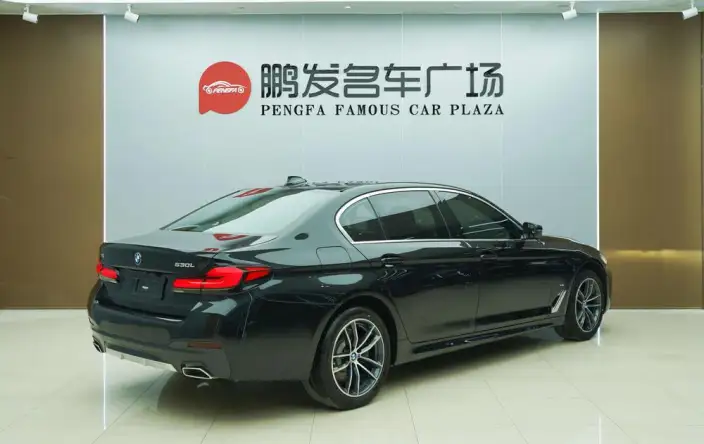 BMW 5 Series 2022 Model Facelift II 525Li M Sports Set – фото 4