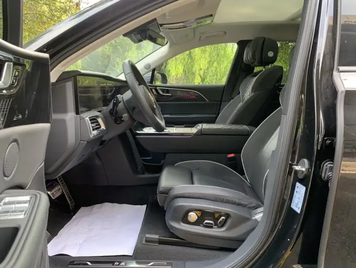 HONGQI E-HS9 2022 Model 690km Flag Xiang Edition VI seat – фото 9