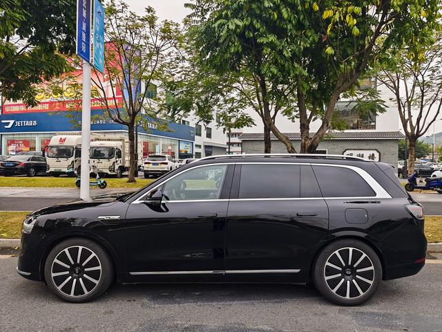 AITO M9 2024 Extended-Range Ultra 6-Seater – фото 17