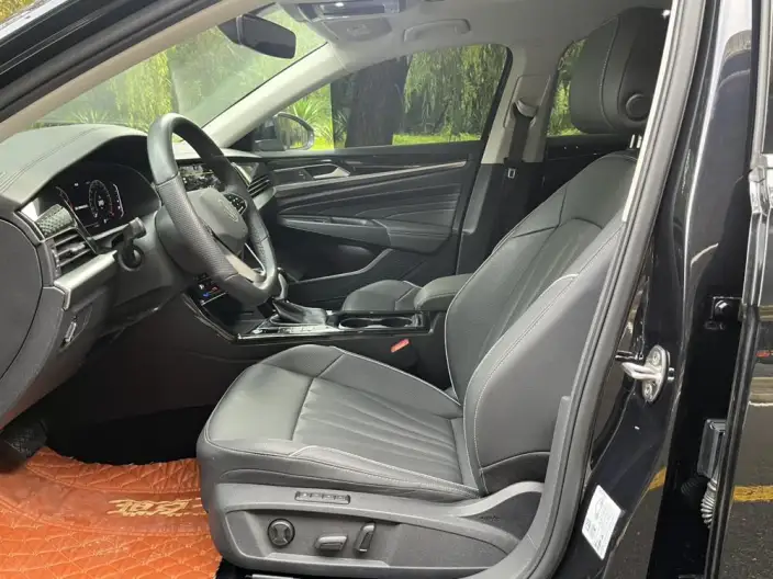 Volkswagen Passat 2024 Model 330TSI Elite Edition – фото 9