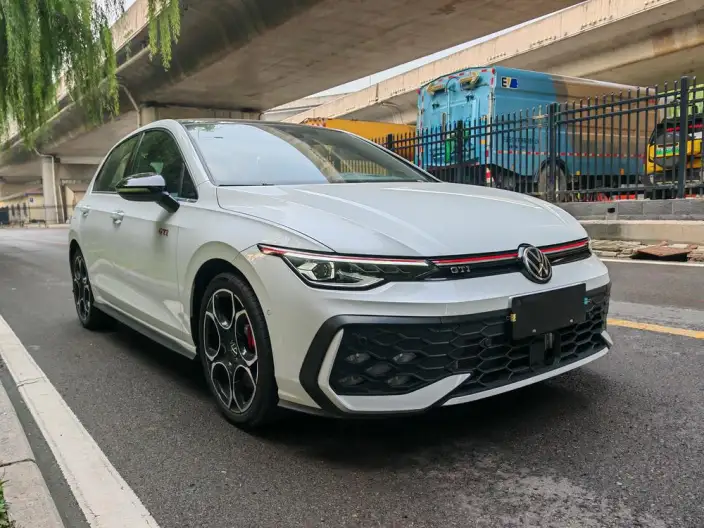 Volkswagen Golf GTI 2025 Model 380TSI DSG GTI