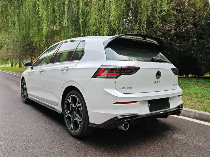 Volkswagen Golf GTI 2025 Model 380TSI DSG GTI