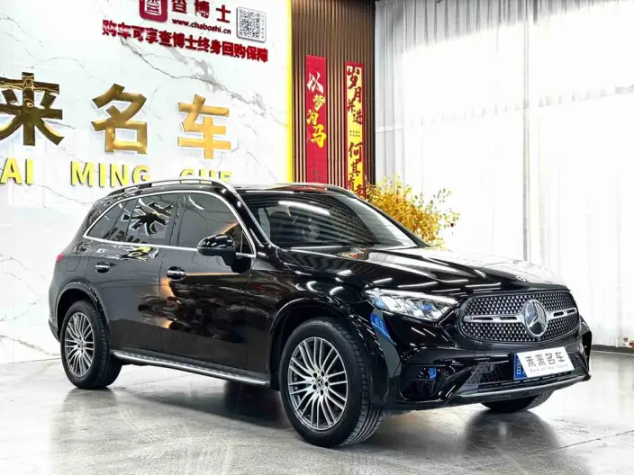 Mercedes-Benz GLC 2024 Model Facelift GLC 300 L 4MATIC Dynamic Model 5 seat – фото 3
