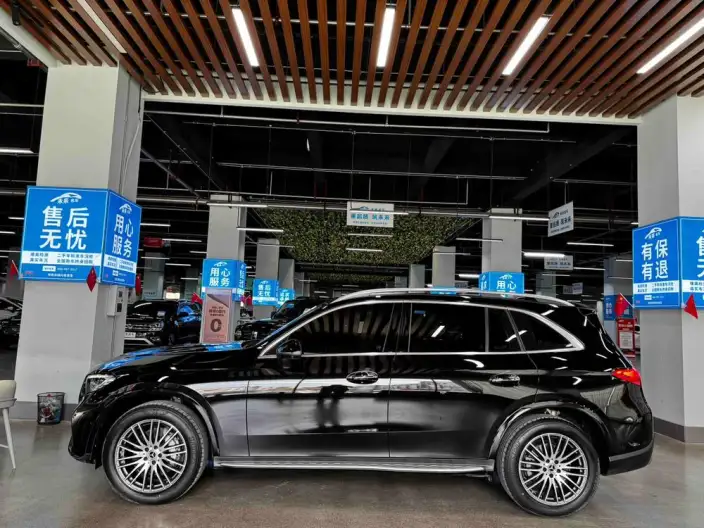 Mercedes-Benz GLC 2024 Model Facelift GLC 300 L 4MATIC Dynamic Model 5 seat – фото 4