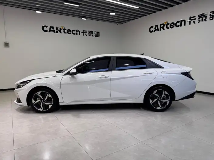 Hyundai Ioniq 2022 Model 1.5L CVT GLX Elite Edition