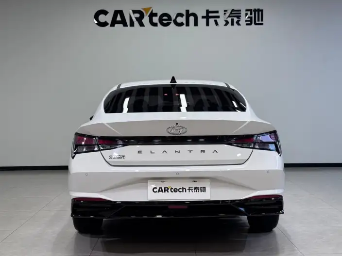 Hyundai Ioniq 2022 Model 1.5L CVT GLX Elite Edition – фото 6