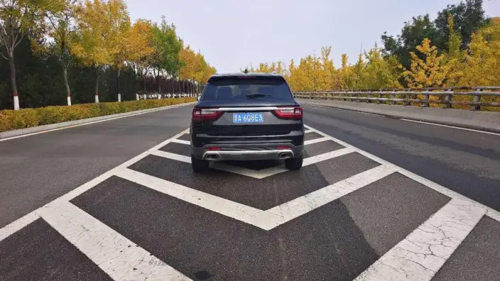 Hongqi HS7 2022 Model 3.0T Automatic 4WD Smart Flag Enjoy Edition – фото 10