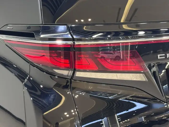 Vellfire 2023 Model Toyota Crown 2.5L Intelligent Hybrid 4WD Supreme Executive Edition – фото 10