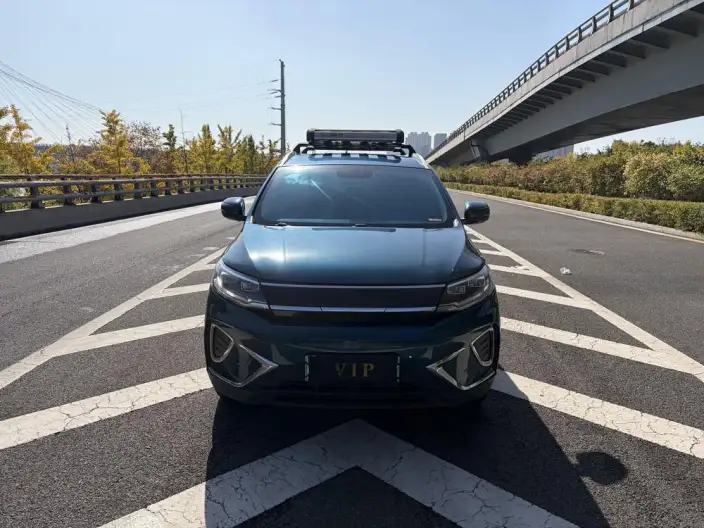 Yuanzhi M1 2022 Model 7 seat Premium Edition 450KM – фото 2