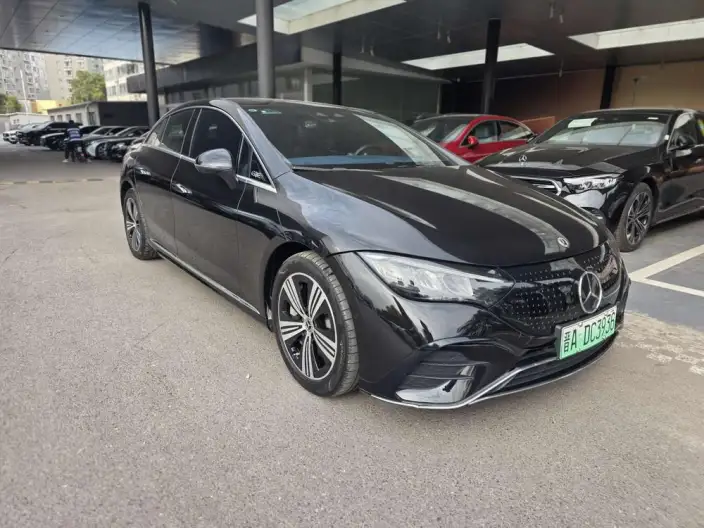 Mercedes-Benz EQE 2025 Model EQE 500 4MATIC Deluxe Edition – фото 2