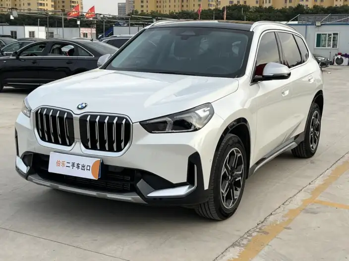 BMW X1 2023 Model sDrive20Li X Design Set – фото 1