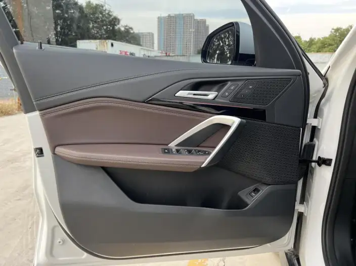 BMW X1 2023 Model sDrive20Li X Design Set – фото 10