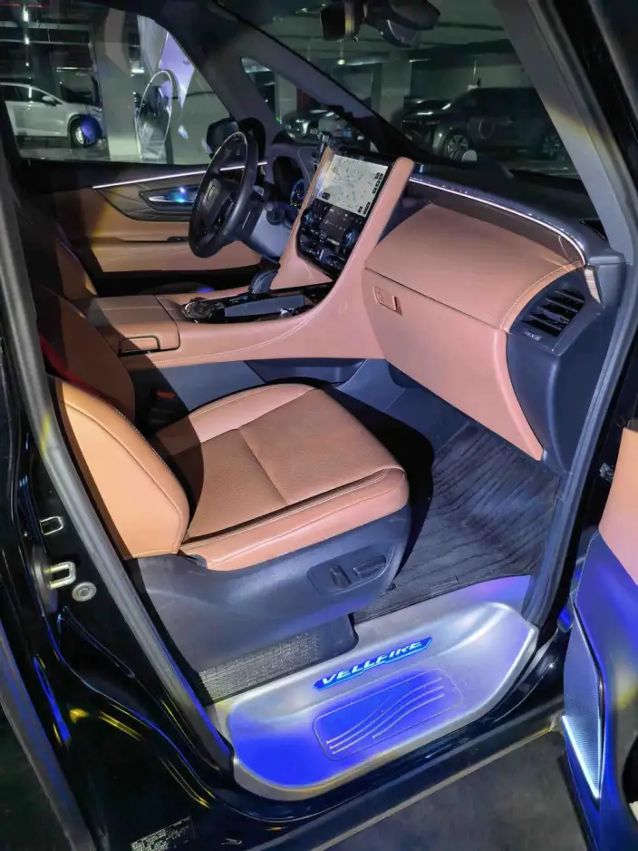 Vellfire 2023 Model Toyota Crown 2.5L Intelligent Hybrid 4WD Supreme Executive Edition – фото 4