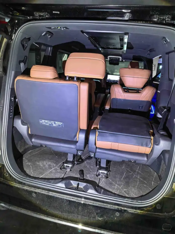 Vellfire 2023 Model Toyota Crown 2.5L Intelligent Hybrid 4WD Supreme Executive Edition – фото 5